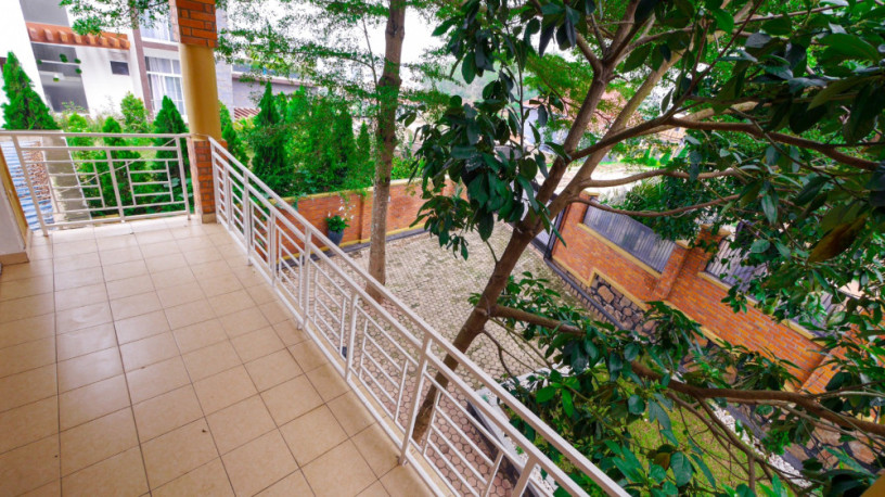 kibagabaga-fully-furnished-and-nice-house-for-rent-in-kigali-big-5