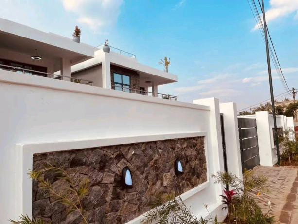 nice-big-villa-house-for-sale-in-gacuriro-big-5