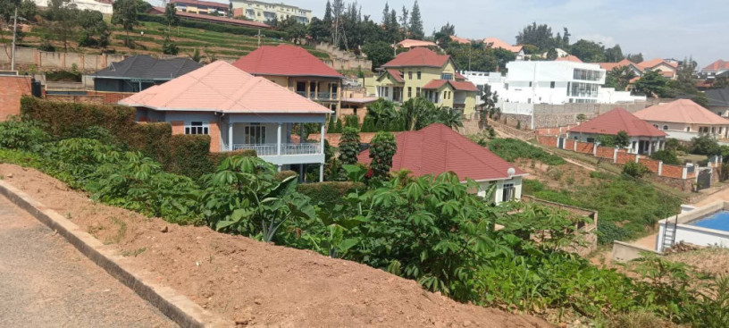 ikibanza-tugurisha-kibagabaga-250m-big-1
