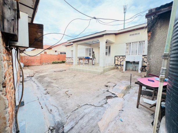 kimironko-big-land-house-for-sale-in-kigali-big-4