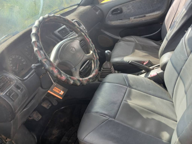 toyota-corolla-big-0