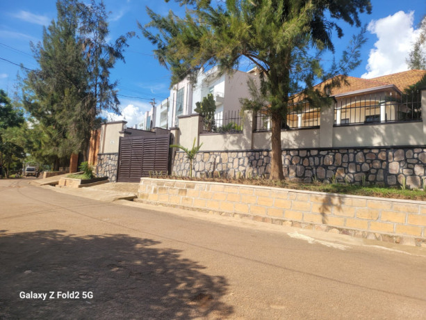 ikibanza-tugurisha-kibagabaga-310m-big-6