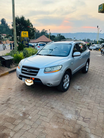 hyundai-santafe-big-0
