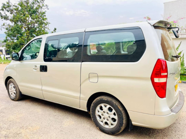 comfortable-reliable-passenger-van-perfect-for-travel-and-business-big-6