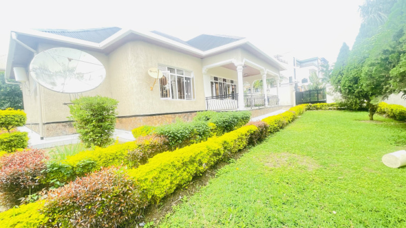 kibagabaga-near-green-hills-academy-5bedrooms-house-for-sale-on-tarmac-road-at-350m-big-0