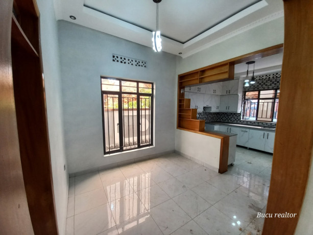 house-for-sale-at-a-good-price-big-3