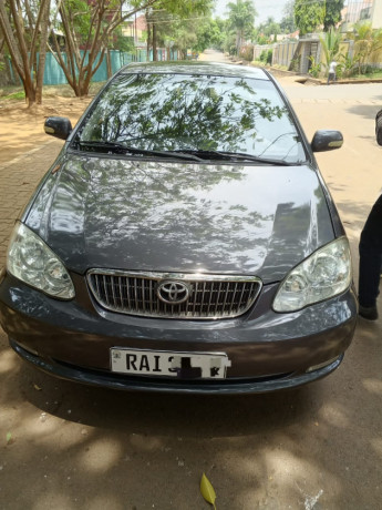 toyota-altis-big-1