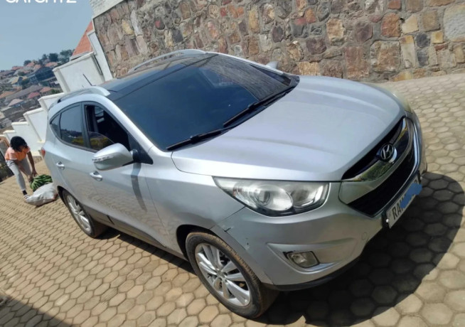 hyundai-tucson-big-0
