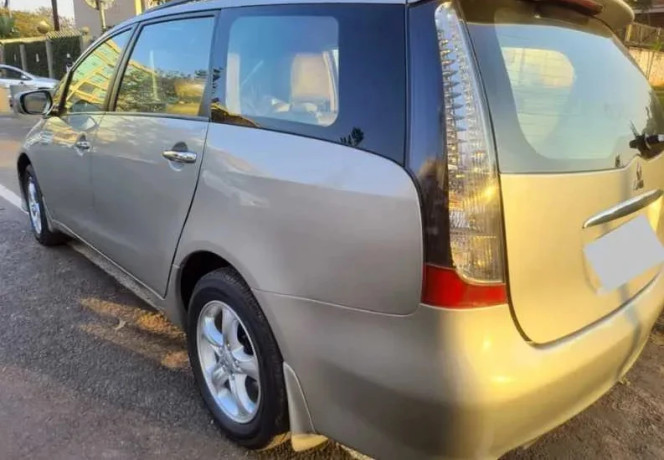 mitsubishi-galant-big-4