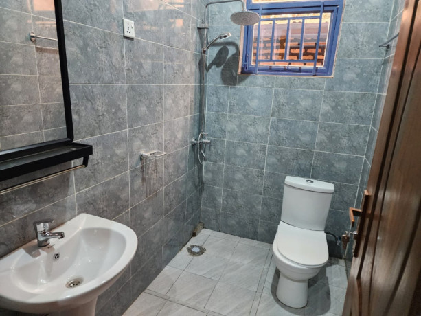 42-kanombe-very-nice-and-beautiful-unfurnished-house-for-rent-callwhatsapp-big-13