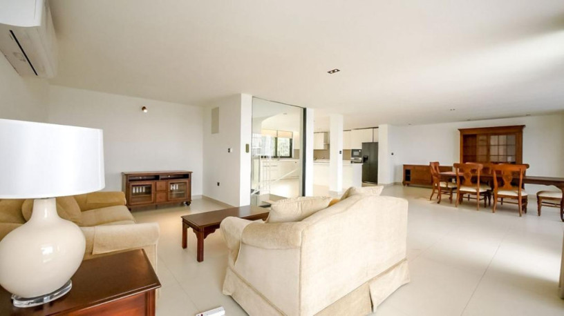 fully-furnished-pool-house-available-for-rent-at-nyarutarama-big-8