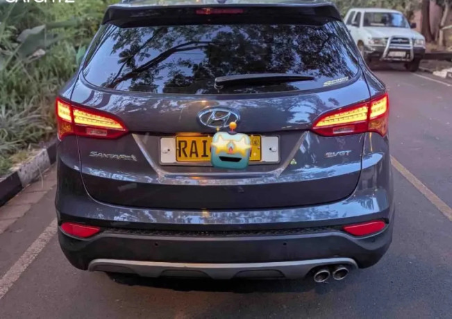 hyundai-santa-fe-2012-diesel-for-sale-big-1