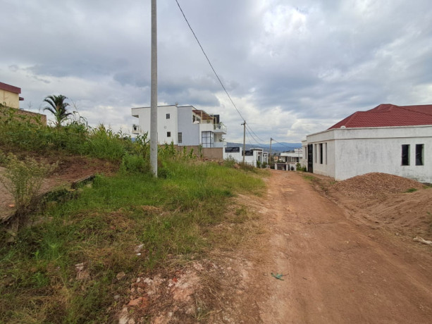 kagugu-big-1