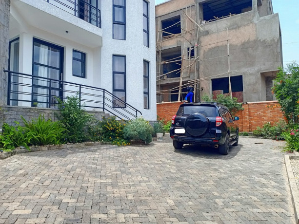kigali-unfurnished-house-for-rent-in-kibagabaga-big-1