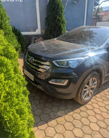 hyundai-santafe-big-0