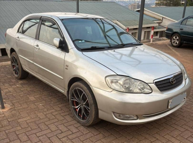 toyota-altis-big-1