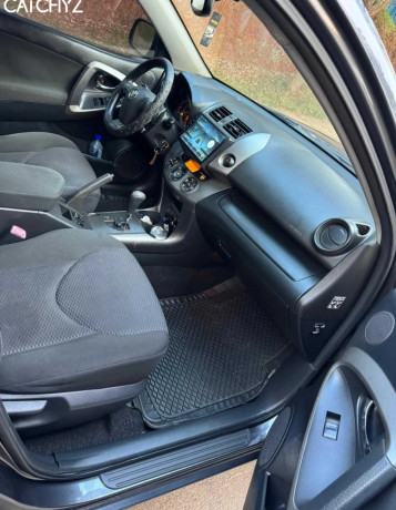 toyota-rav4-automatic-for-sale-big-1