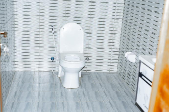 tb007-kibagabaga-kibagabaga-very-big-and-nice-house-for-rent-big-2