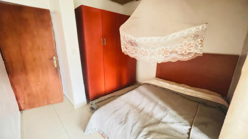 fully-furnished-apartment-for-rent-in-nyarutarama-near-mtn-center-on-tarmac-road-big-2