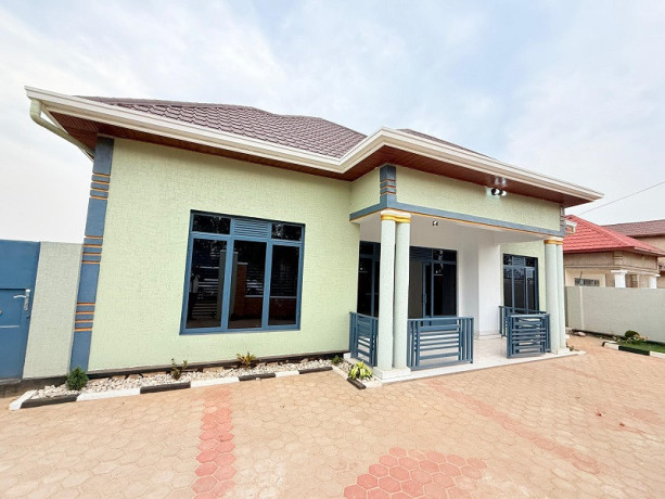 kigali-house-of-4bedroom-for-sale-in-gahanga-big-2