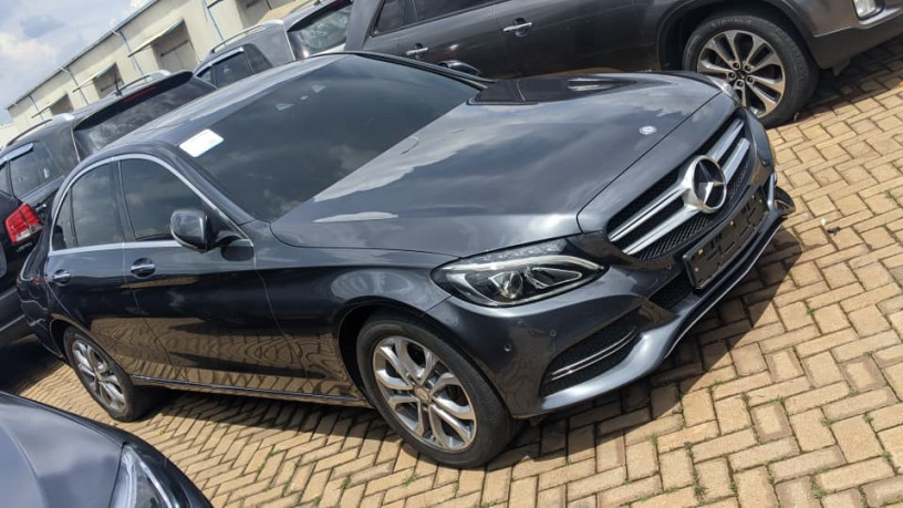 bs-22-very-beautiful-mercedes-benz-2015-for-sale-big-4