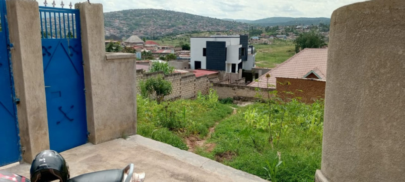 ikibanza-kigurishwa-ku-gisozi-musezero-fawe-big-1