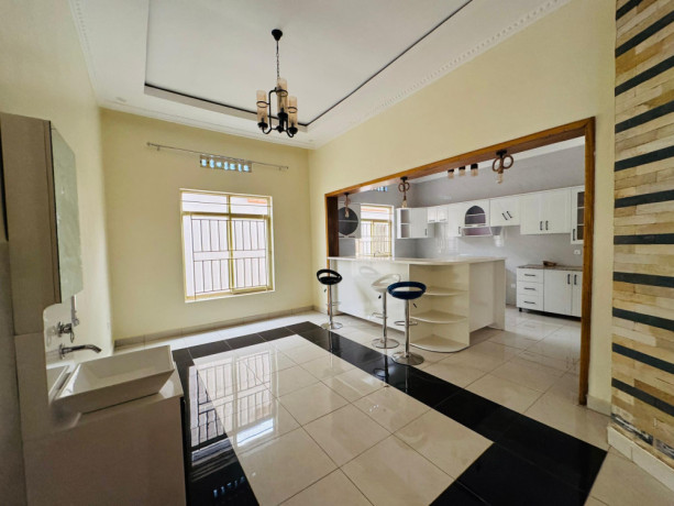 kigali-rwanda-house-for-rent-in-kanombe-gasaraba-big-1