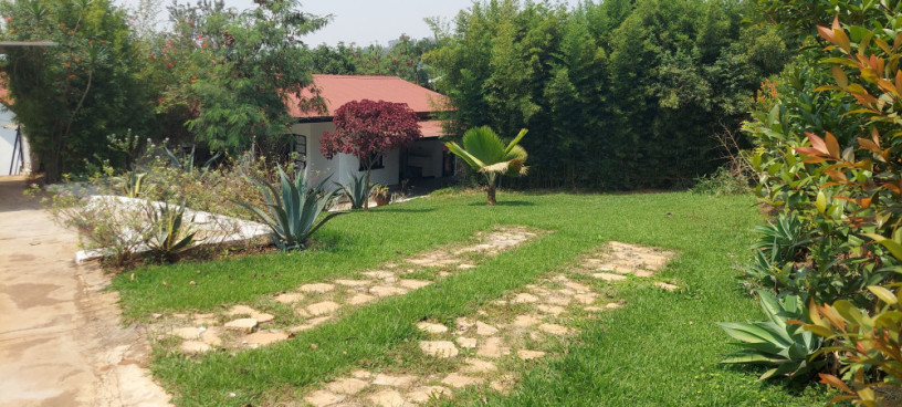 unfurnished-house-available-for-rent-at-kiyovu-big-0