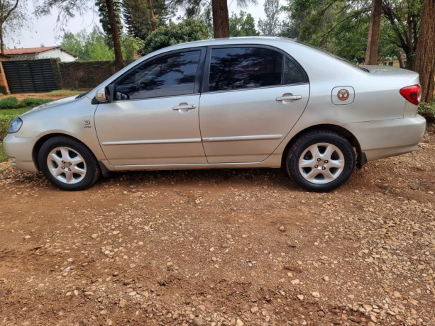 toyota-altis-big-1