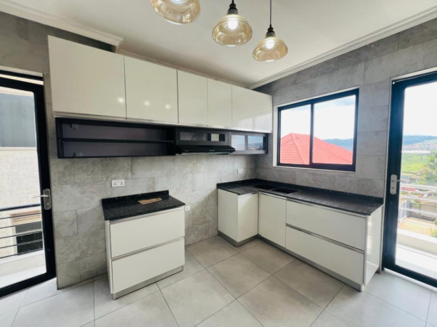 kibagabaga-unfurnished-new-house-for-rent-in-kigali-big-1