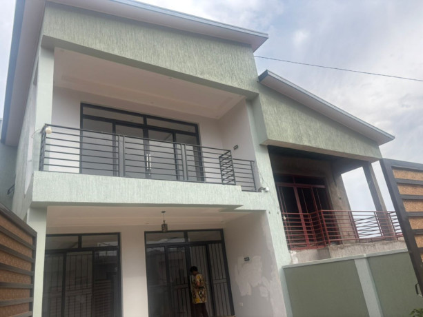 kicukiro-house-for-rent-in-kigali-big-4