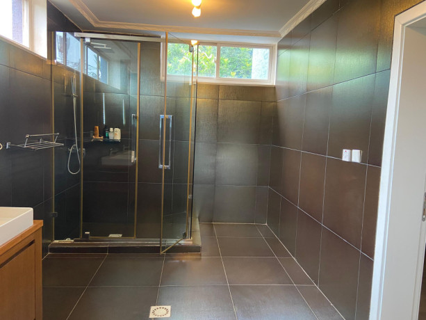 ep-059-gacuriro-gacuriro-nice-house-for-rent-in-kigali-with-swimming-pool-big-11