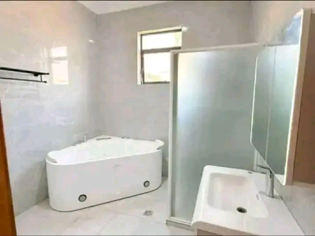 kimihurura-kigali-gorgeous-house-for-sale-big-5