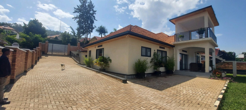 kigali-furnished-bungalow-available-for-rent-in-rebero-big-0