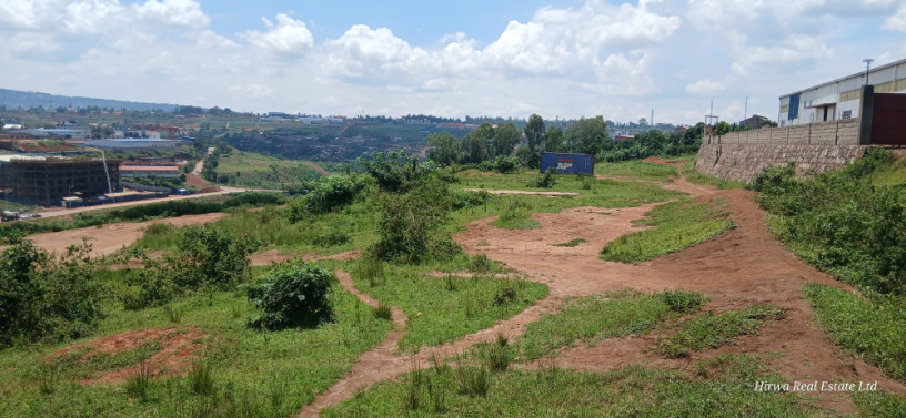 industrial-big-land-for-sale-at-masoro-big-3