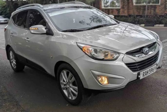 hyundai-tucson-2011-automatic-for-sale-big-4