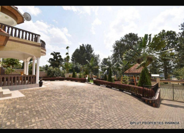 nice-full-furnished-house-for-rent-with-big-garden-in-nyarutarama-big-6