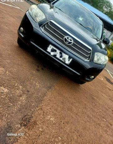 toyota-highlander-big-0