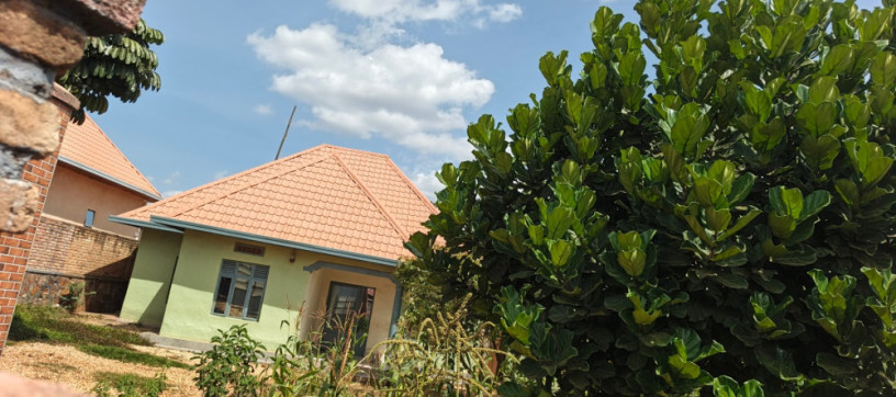 ikibanza-tugurisha-120m-gasogi-cyaruzinge-big-1