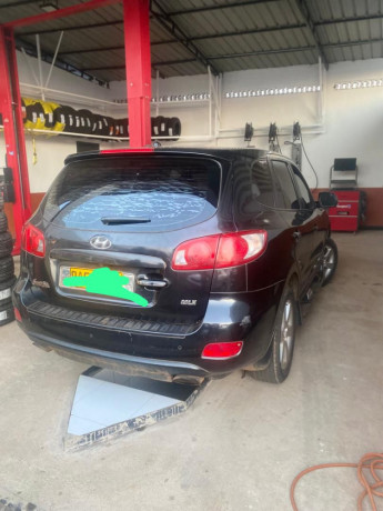 hyundai-santafe-big-1