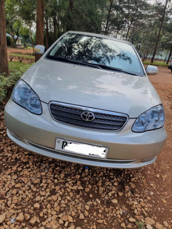 toyota-altis-big-0