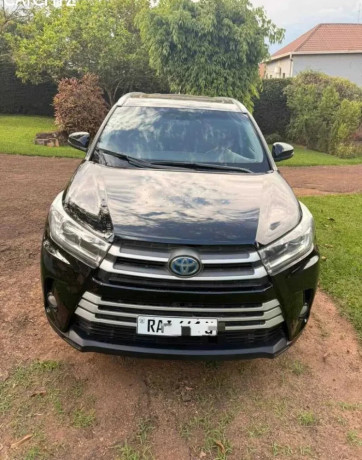 toyota-highlander-hybrid-automatic-2017-for-sale-big-3