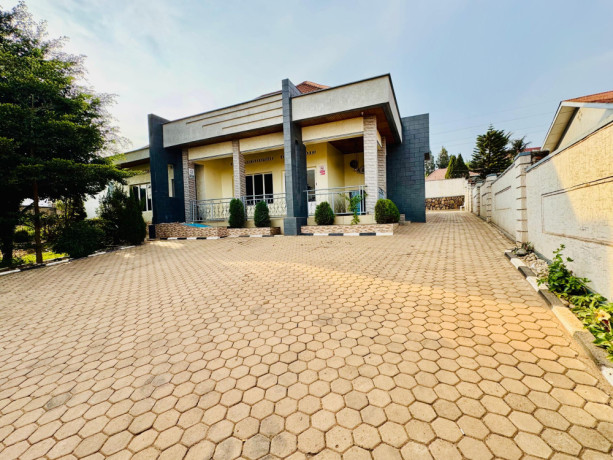 kigali-rwanda-house-for-sale-in-niboye-big-3