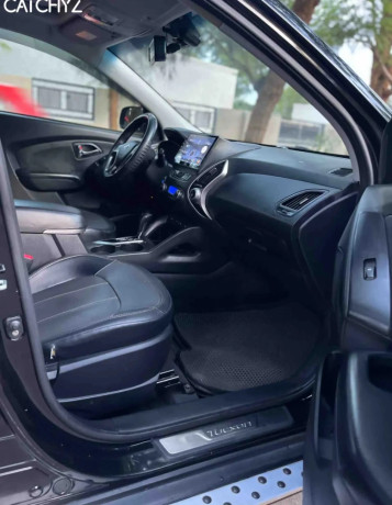 hyundai-tucson-2012-for-sale-big-4