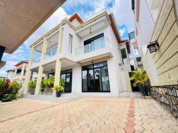 kibagabaga-unfurnished-6-bedrooms-house-for-rent-at-1200-in-good-location-big-1