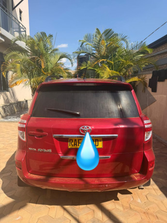 toyota-rav4-big-1