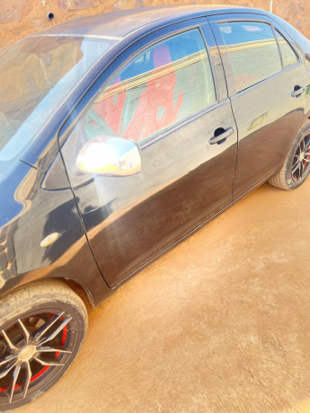 toyota-yaris-big-2