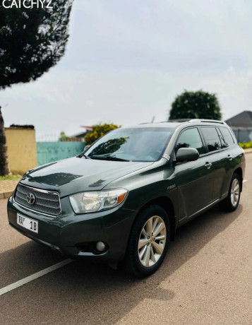 toyota-highlander-hybrid-for-sale-big-4