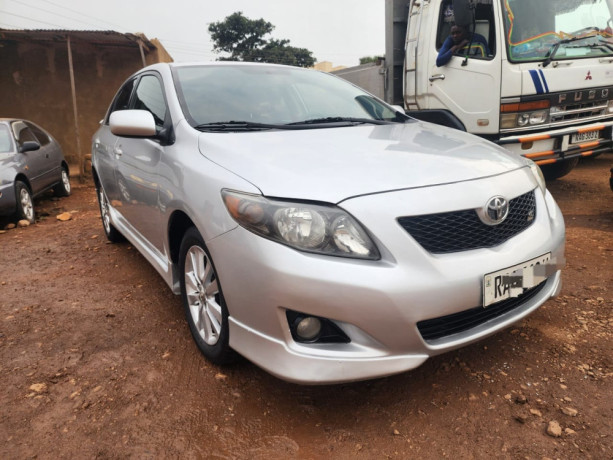 toyota-corolla-big-2
