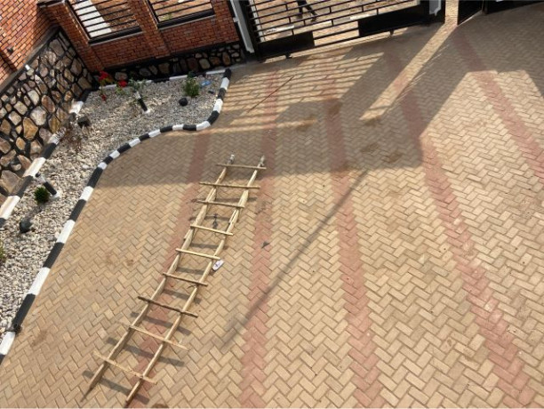 kimironko-house-for-sale-in-kigali-big-6